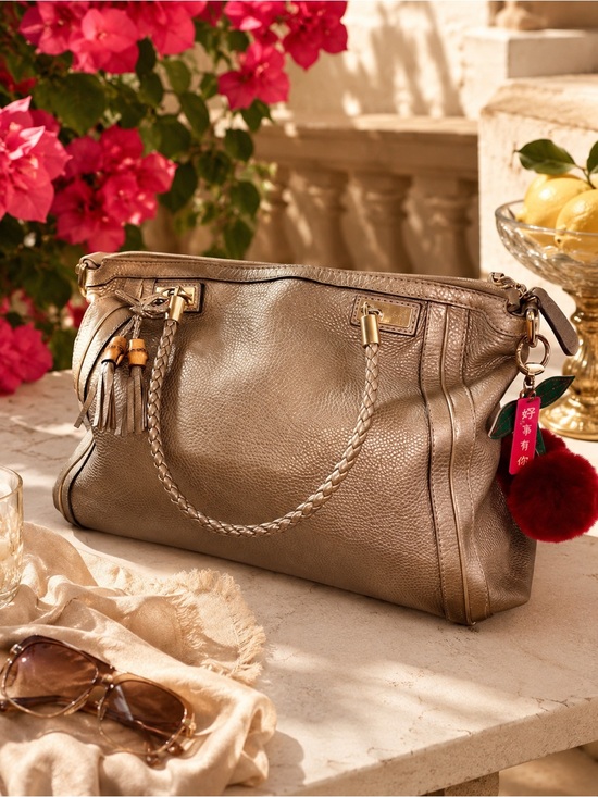 Gucci Handbags - Gucci Y2K Champagne Metallic Caviar Leather Shoulder Tote Bag Bamboo Tassel Bow